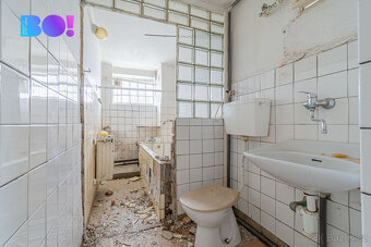 Prodej rodinného domu 100 m², pozemek 437 m²,  ul. Náves, Kr - 11