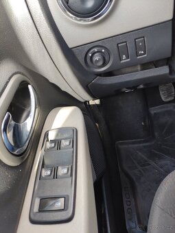 Dacia Lodgy 1.5 dCi Laureate - 11