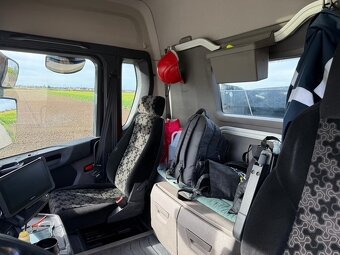 SCANIAR 450 XT 8x4 MEILLER třístranný sklápěč - 11