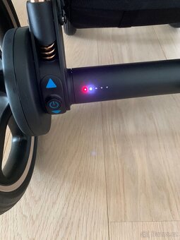 Elektrický kočárek CYBEX E-PRIAM - 11