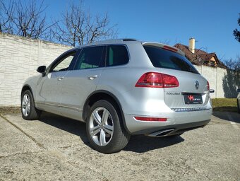 VOLKSWAGEN TOUAREG 3,0TDI,180KW,DVOJÍ SADA KOL - 11