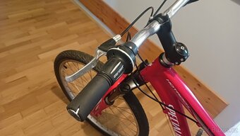 dětské kolo Specialized Hotrock 24 - 11