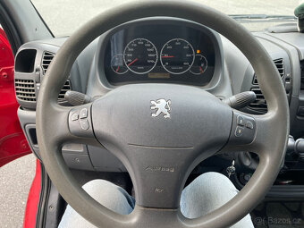 Peugeot Boxer 2.0 HDi 2005 6 míst - 11