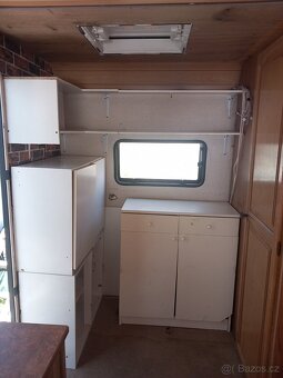 Prodám karavan bürstner Lux - 11