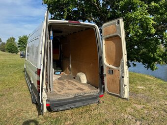 Mercedes Sprinter - 11