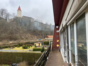 Rodinný dům s výhledem na hrad Křivoklát - 11