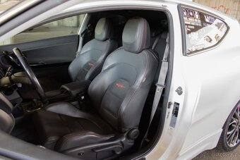 Kia Ceed 1.6 T-GDI GT - 11