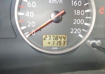 Nissan X-Trail 2,2 DCI 100KW 4X4 nafta manuál 100 kw - 11