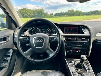 AUDI A4 B8 2.0 TDI AVANT - 11