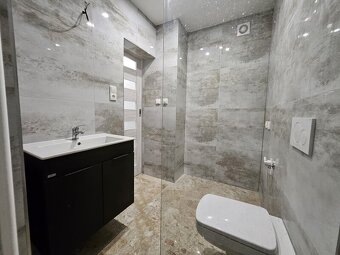 Prodej domu se dvěma samostatnými byty, 145m2, Uherský Ostro - 11
