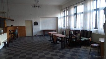 Pronájem dům skladovací či výrobní prostory - 11