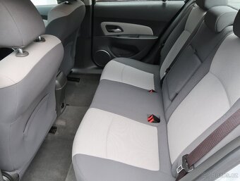 Chevrolet Cruze 1.6 i 16V, 2009, 119 351 km - 11