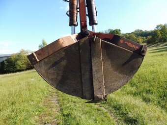 Nakladač UNHZ 750 - 11