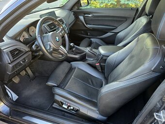 BMW M2 F87 2017 - MANUÁL - SERVIS BMW - VYBAVENO - 100 TKM - 11