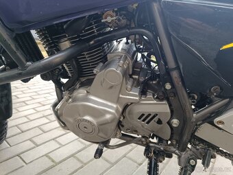 Suzuki Dr 650 RSE - 11