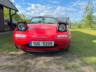 Mazda mx-5 NA - 11