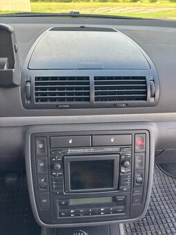Volkswagen Sharan 1,9 tdi - 11