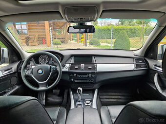 BMW X5 3.0d • M-paket • 2009 • CZ • Top výbava • Serviska - 11