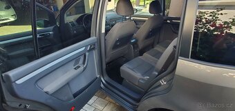 VW TOURAN 2,0 TDI CR 103 KW STYLE - 11