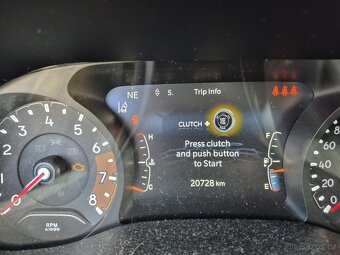 Jeep Compass, 1.4 benzin, 96 kw - 11