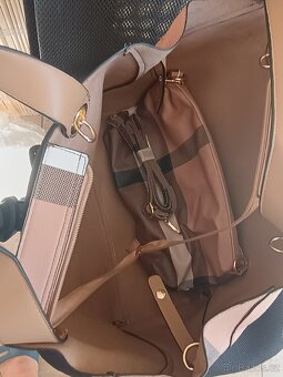 Kabelka Burberry 2 barvy - 11