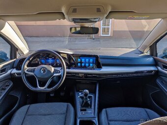 VW Golf 8 Variant Life 1.5 TGI - 11