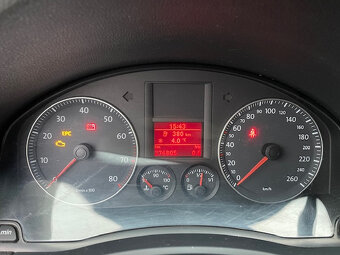 VW golf V 1.6 75kw - 11