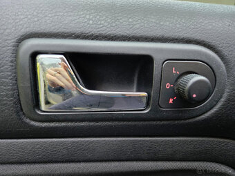 VW Golf 4 Variant, 1.6, 77 kW, benzín, klimatronic - 11