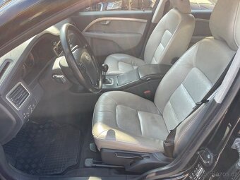 Prodám Volvo V70 2,0i ČR nové, nehavarované - 11