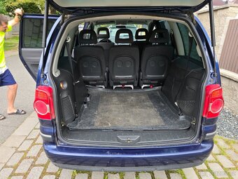 Volkswagen Sharan 2.8 V6 4motion, 2004, 7 míst, Chyba čidla - 11
