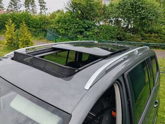 VW Touran , rok 2015 - 11