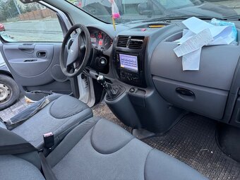 Peugeot expert teepee 2.0Hdi - 11