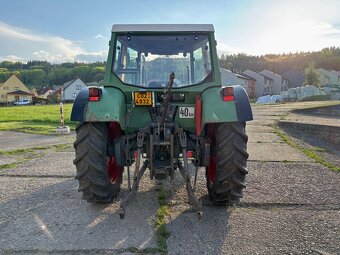 Traktor Fendt 250 S - 11