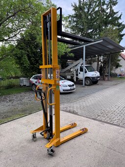 Vysokozdvižný vozík SDJ1025 - 11