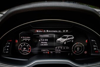 Audi Q7 - 11