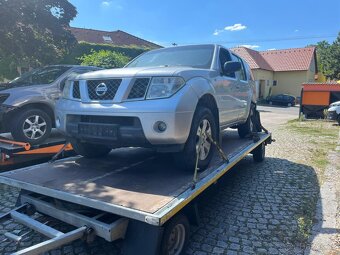 Nissan Navara Pathfinder - 11