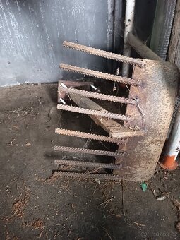 Prodám malotraktor iseki - 11