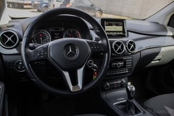 Mercedes-Benz B 180 CDI - 11