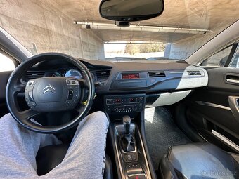 Citroen C5 X7 2.0HDI 100kw - 11
