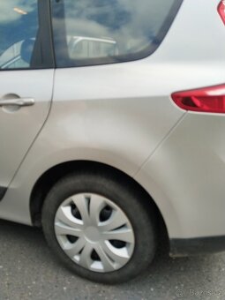 Renault grand scenic lpg - 11