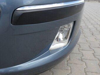 Peugeot 407 2.0 HDI SW panorama - 11