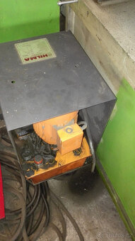 CNC otočná ohýbačka HERA 4000 x 4 Použitá - VGC - 11