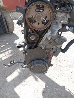 PEUGEOT, CITROEN MOTOR 2,0HDI EURO 5, RH02, RHD, AHZ APOD. - 11