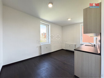 Pronájem bytu 2+1, 61 m², Karlovy Vary, ul. U Trati - 11