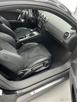 Audi TT 2.0TDI Quattro Sline - 11