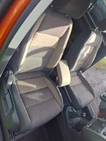VW Touran Cross 1,4 TSi, pohon na LPG - 11