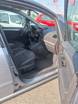 Opel Zafira 1.8 16V 103Kw 7MÍST - 11