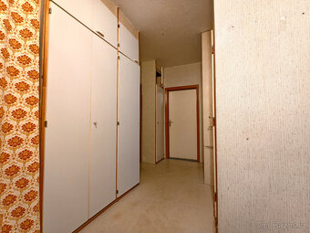 Pronájem 3+1, 75m2+balk. (LBC - Rochlice, ul. Sametová) - 11