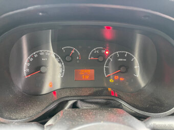 Opel Combo 2016 1.4 benzin, 70 kw - 11