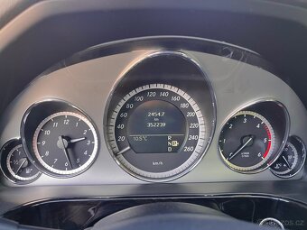Mercedes Benz E-350 CDI W212 - 11